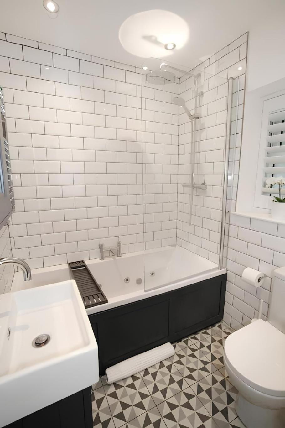 Tucked Away, Beach Access Sleeps 4 The Mumbles Luaran gambar